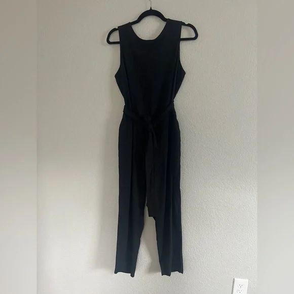 Marine Layer Eloise Belted Black Jumpsuit . Size M - Picture 6 of 14